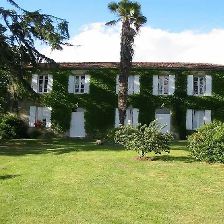 Bed & Breakfast D'hotes Domaine Du Bouchon 3*